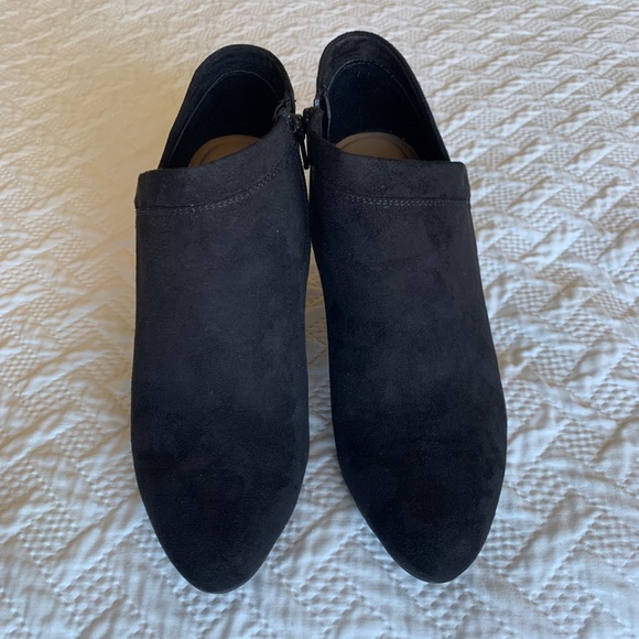 APT 9 Defined Comfort Bootie - Picture 4 of 6